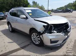 KNMAT2MV8HP578833 2017 NISSAN ROGUE