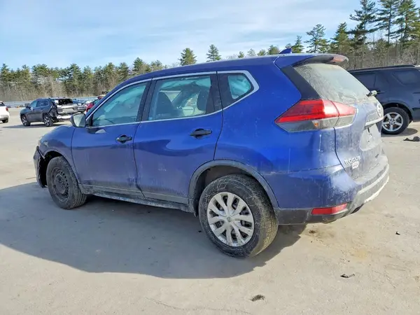 KNMAT2MV8HP596183 2017 NISSAN ROGUE - Image 2