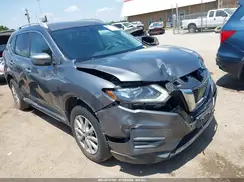 KNMAT2MV8HP600569 2017 NISSAN ROGUE