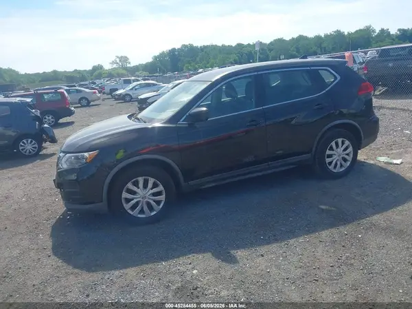 KNMAT2MV8HP603228 2017 NISSAN ROGUE - Image 2