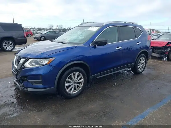 KNMAT2MV8HP609773 2017 NISSAN ROGUE - Image 2