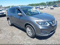KNMAT2MV8HP611944 2017 NISSAN ROGUE