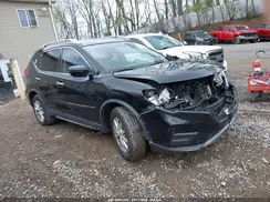 KNMAT2MV8HP615413 2017 NISSAN ROGUE