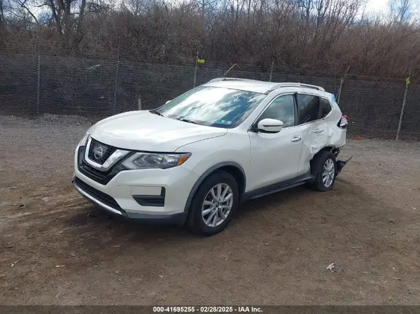 KNMAT2MV8HP617162 2017 NISSAN ROGUE - Image 2