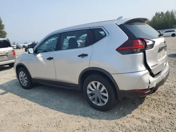 KNMAT2MV8JP504527 2018 NISSAN ROGUE - Image 2