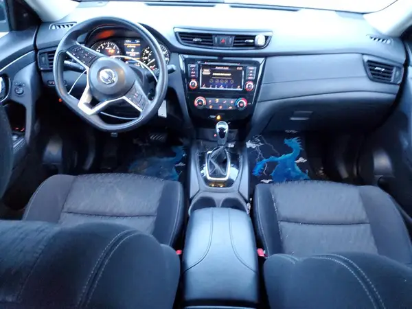 KNMAT2MV8JP507587 2018 NISSAN ROGUE - Image 8