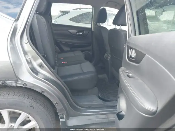 KNMAT2MV8JP510134 2018 NISSAN ROGUE - Image 8