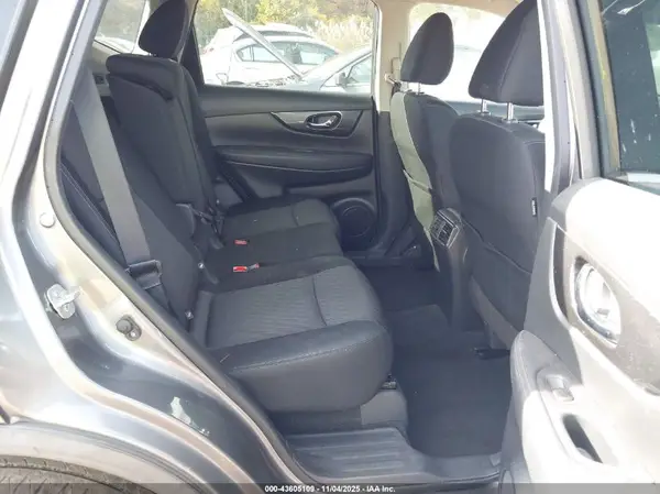 KNMAT2MV8JP511431 2018 NISSAN ROGUE - Image 8