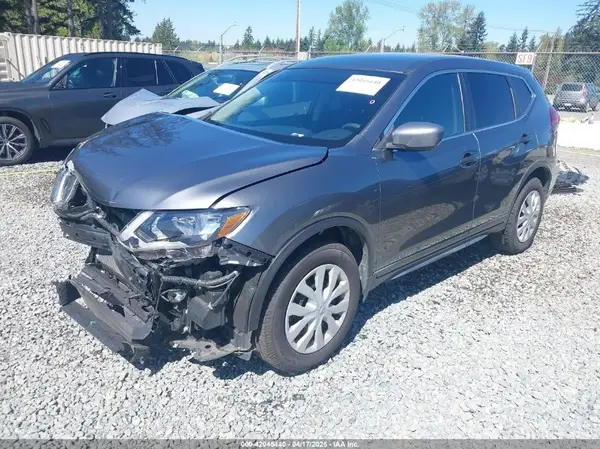 KNMAT2MV8JP514622 2018 NISSAN ROGUE - Image 2