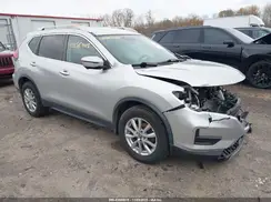 KNMAT2MV8JP515849 2018 NISSAN ROGUE
