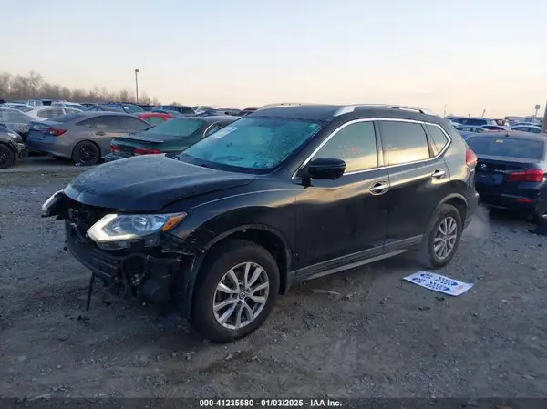 KNMAT2MV8JP519383 2018 NISSAN ROGUE - Image 2