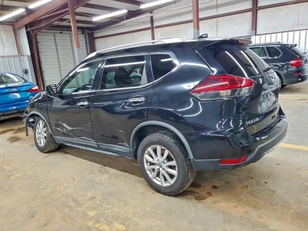 KNMAT2MV8JP523515 2018 NISSAN ROGUE - Image 2