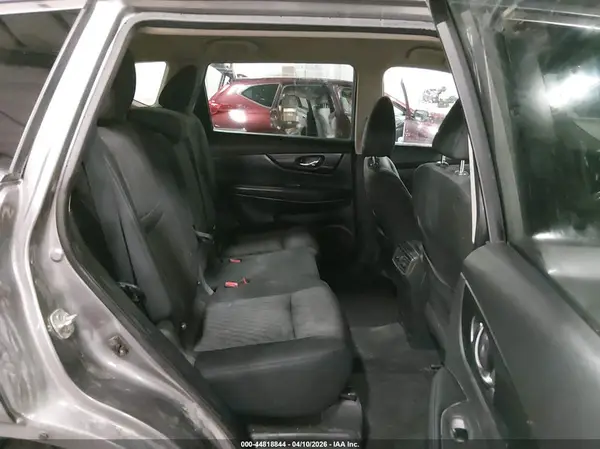 KNMAT2MV8JP525135 2018 NISSAN ROGUE - Image 8