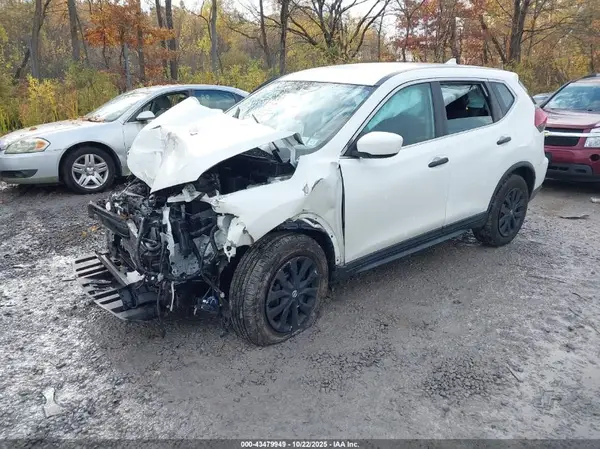 KNMAT2MV8JP525443 2018 NISSAN ROGUE - Image 2
