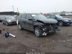 KNMAT2MV8JP537754 2018 NISSAN ROGUE