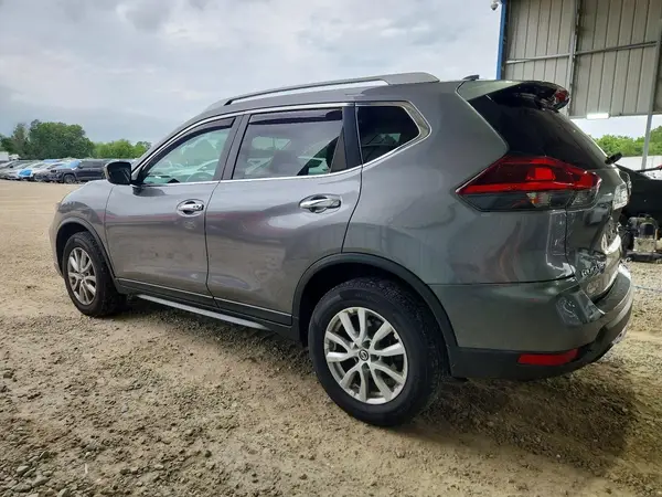 KNMAT2MV8JP544848 2018 NISSAN ROGUE - Image 2