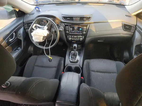 KNMAT2MV8JP559575 2018 NISSAN ROGUE - Image 8