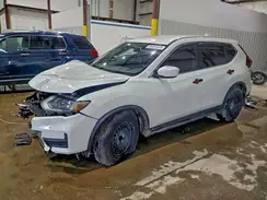 KNMAT2MV8JP561097 2018 NISSAN ROGUE