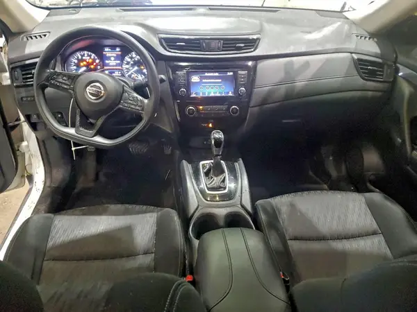 KNMAT2MV8JP561097 2018 NISSAN ROGUE - Image 8