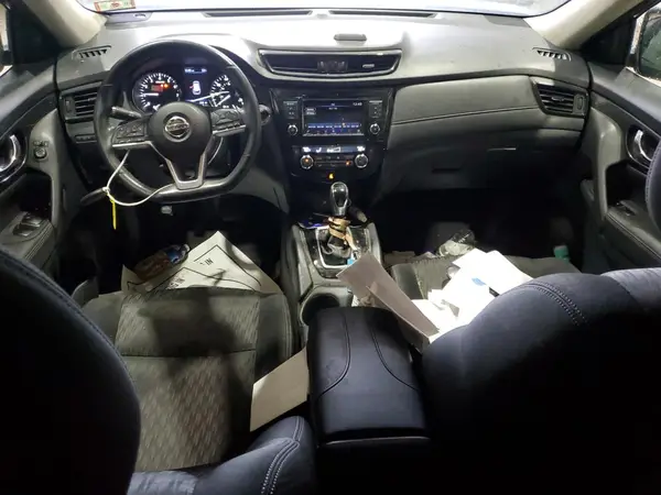 KNMAT2MV8JP562735 2018 NISSAN ROGUE - Image 8