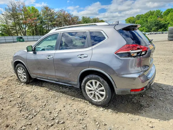 KNMAT2MV8JP563612 2018 NISSAN ROGUE - Image 2