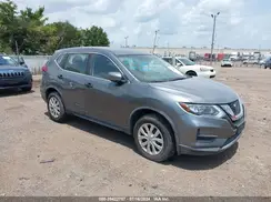 KNMAT2MV8JP564534 2018 NISSAN ROGUE