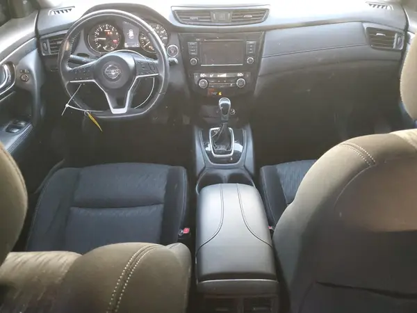 KNMAT2MV8JP564923 2018 NISSAN ROGUE - Image 8