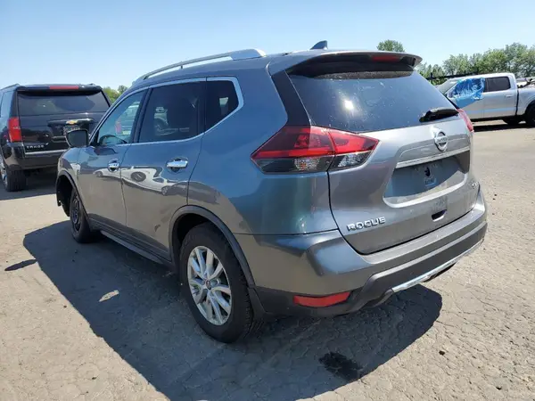 KNMAT2MV8JP566896 2018 NISSAN ROGUE - Image 2