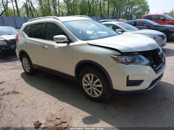KNMAT2MV8JP569720 2018 NISSAN ROGUE - Image 1