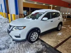 KNMAT2MV8JP571984 2018 NISSAN ROGUE