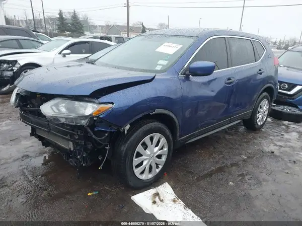 KNMAT2MV8JP572584 2018 NISSAN ROGUE - Image 2