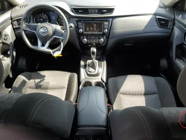 KNMAT2MV8JP573136 2018 NISSAN ROGUE - Image 8