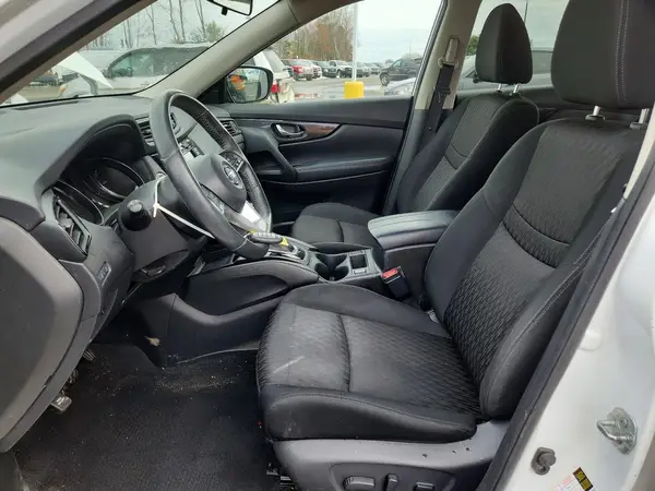 KNMAT2MV8JP580913 2018 NISSAN ROGUE - Image 8