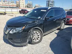 KNMAT2MV8JP581561 2018 NISSAN ROGUE