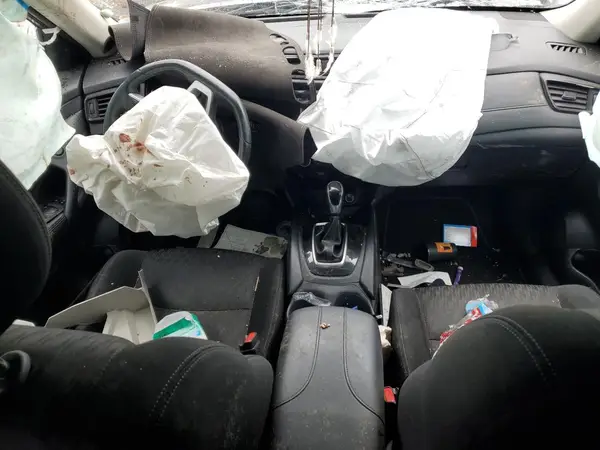 KNMAT2MV8JP585254 2018 NISSAN ROGUE - Image 8