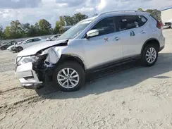 KNMAT2MV8JP589823 2018 NISSAN ROGUE