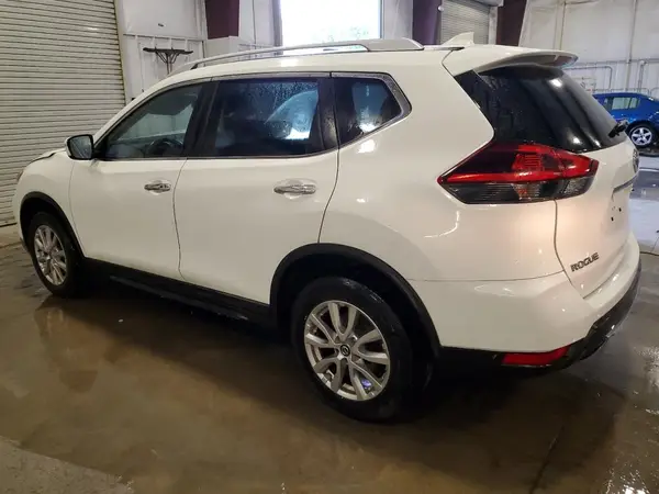 KNMAT2MV8JP591619 2018 NISSAN ROGUE - Image 2