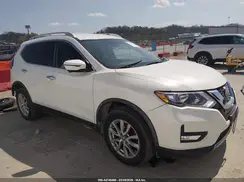 KNMAT2MV8JP599655 2018 NISSAN ROGUE