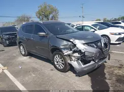 KNMAT2MV8JP600030 2018 NISSAN ROGUE