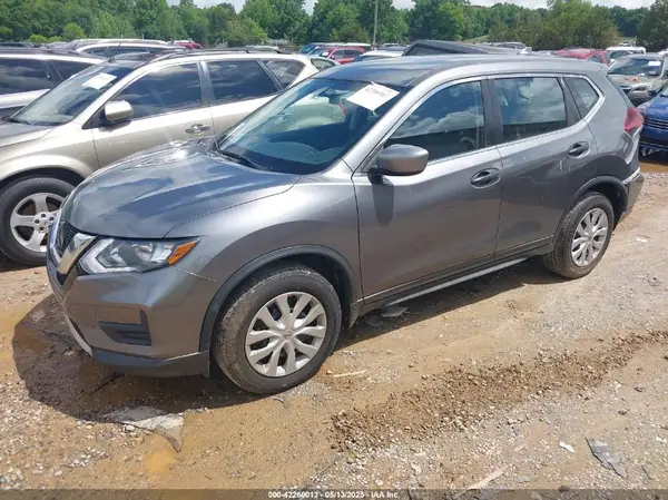 KNMAT2MV8JP603719 2018 NISSAN ROGUE - Image 2
