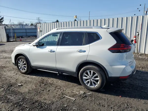 KNMAT2MV8JP605020 2018 NISSAN ROGUE - Image 2
