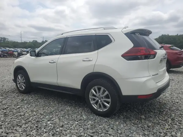 KNMAT2MV8JP605132 2018 NISSAN ROGUE - Image 2