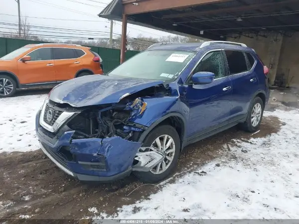 KNMAT2MV8JP606054 2018 NISSAN ROGUE - Image 2