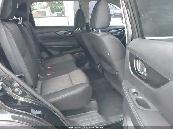KNMAT2MV8JP606359 2018 NISSAN ROGUE - Image 8