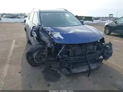 KNMAT2MV8JP606362 2018 NISSAN ROGUE