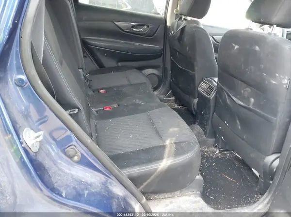 KNMAT2MV8JP606362 2018 NISSAN ROGUE - Image 8