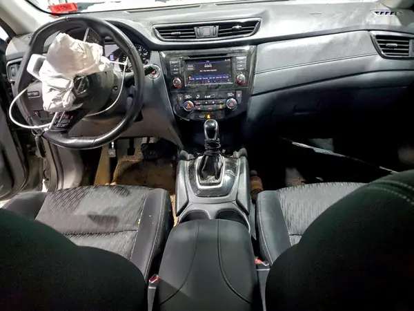 KNMAT2MV8JP614607 2018 NISSAN ROGUE - Image 8