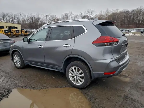 KNMAT2MV8JP618415 2018 NISSAN ROGUE - Image 2