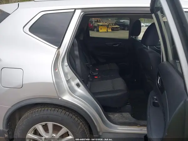 KNMAT2MV8JP618530 2018 NISSAN ROGUE - Image 8