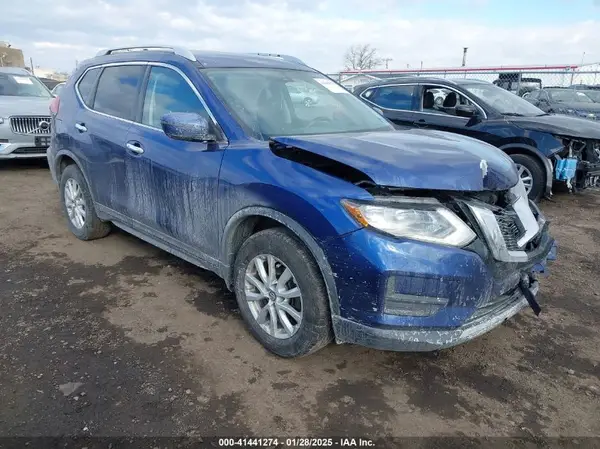 KNMAT2MV8JP618852 2018 NISSAN ROGUE - Image 1